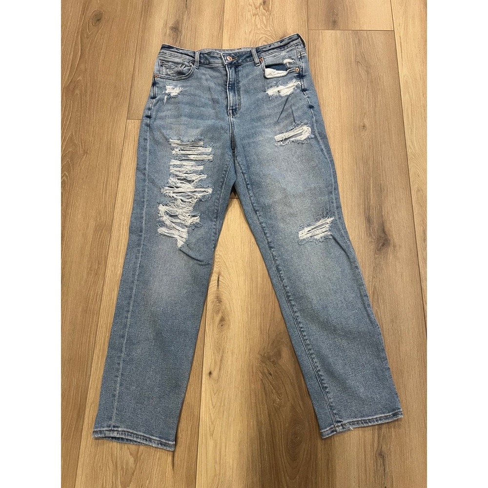 American Eagle Womens Size 10 Regular Distressed Ripped Stretch Jeans Light Wash